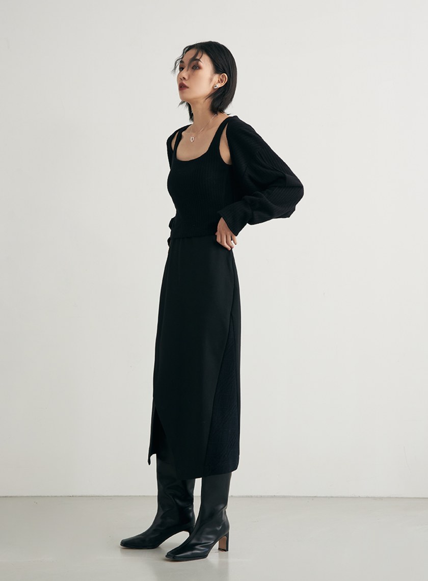 異材質拼接開衩直筒裙